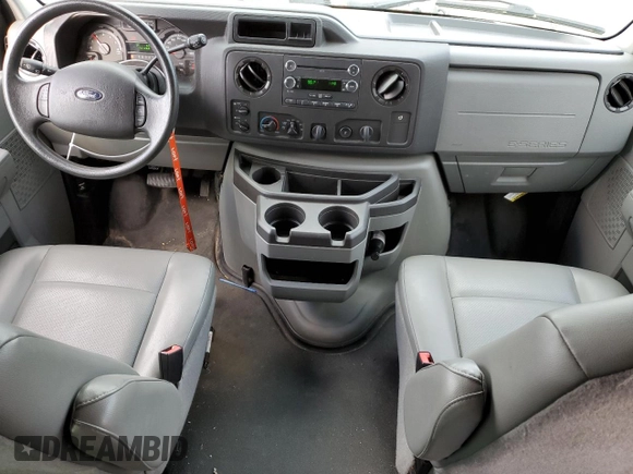 2013 Ford Econoline Passenger XL with VIN 1FMNE1BWXDDB17125, listed as a Copart auction lot 77066034 with 30,726 mi miles and Salvage title. Bid and sale history available at DreamBid. Image 8.