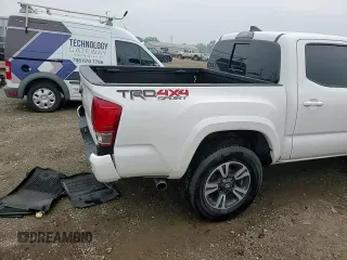 2017 Toyota Tacoma SR5 with VIN 3TMCZ5AN7HM105170, listed as a Copart auction lot 57628685 with 52,654 mi miles and Salvage title. Bid and sale history available at DreamBid. Image 14.
