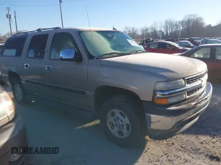 2005 Chevrolet Suburban LT z VIN 1GNEC16Z65J205789, wystawiony jako IAAI lot #38523434 z przebiegiem 197 393 mil mil oraz . Historia ofert i sprzedaży dostępna na DreamBid. Obrazek 1.