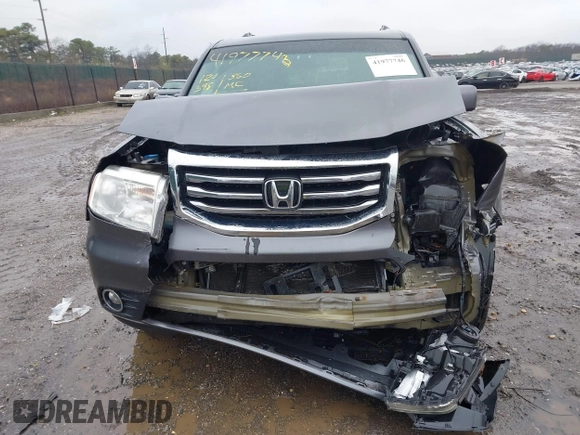 2015 Honda Pilot EX-L with VIN 5FNYF4H51FB064583, listed as a IAAI auction lot 41977746 with 120,398 mi miles and . Bid and sale history available at carsss.com. Image 6.