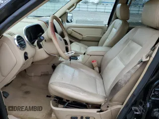2006 Ford Explorer Eddie Bauer with VIN 1FMEU74886UA82608, listed as a Copart auction lot 51627325 with 267,882 mi miles and Salvage title. Bid and sale history available at DreamBid. Image 7.