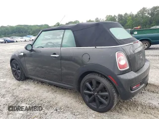 2013 MINI Convertible S с VIN WMWZP3C58DT550592, выставлен на аукционе Copart как лот 56250685 с пробегом 141 821 миль миль и Списание • Salvage title. История ставок и продаж доступна на DreamBid. Изображение 2.