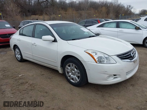 2012 Nissan Altima 2.5 SL with VIN 1N4AL2AP0CC117315, listed as a IAAI auction lot 41502899 with 224,157 mi miles. Bid and sale history available at carsss.com. Image 1.