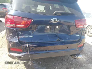 2020 Kia Sorento S z VIN 5XYPG4A58LG695161, wystawiony jako IAAI lot #42060397 z przebiegiem 49 573 mil mil oraz . Historia ofert i sprzedaży dostępna na DreamBid. Obrazek 6.
