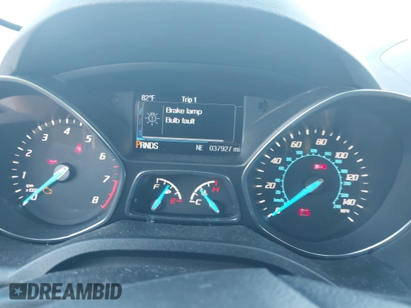 2014 Ford Escape SE с VIN 1FMCU9GX3EUA60603, выставлен на аукционе IAAI как лот 42706030 с пробегом 37 927 миль миль и . История ставок и продаж доступна на DreamBid. Изображение 7.