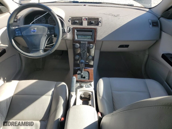 2004 Volvo S40 with VIN YV1MS382242008270, listed as a Copart auction lot 88069925 with 222,245 mi miles and Salvage Title. Bid and sale history available at carsss.com. Image 8.