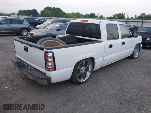 2007 Chevrolet Silverado 1500 LS with VIN 2GCEC13V371152170, listed as a IAAI auction lot 42143416 with 212,459 mi miles and . Bid and sale history available at DreamBid. Image 4.