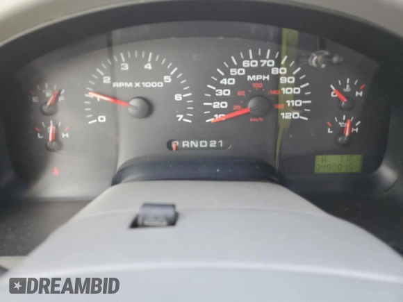 2004 Ford F-150 XL с VIN 1FTRF12W44NB05758, выставлен на аукционе Copart как лот 61788245 с пробегом 349 001 миль миль и Чистый • Clean title. История ставок и продаж доступна на DreamBid. Изображение 9.