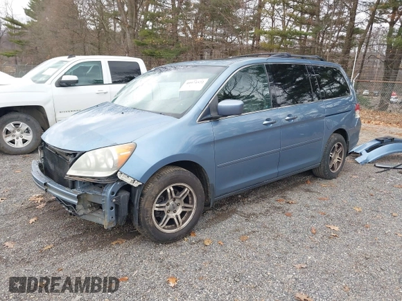 2008 Honda Odyssey EX-L with VIN 5FNRL38678B092343, listed as a IAAI auction lot 40974522 with 209,280 mi miles and . Bid and sale history available at DreamBid. Image 2.