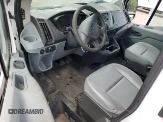 2017 Ford Transit Cargo z VIN 1FTBW2CM3HKB45373, wystawiony jako Copart lot #63834005 z przebiegiem 52 155 mil mil oraz Szkoda całkowita • Salvage title. Historia ofert i sprzedaży dostępna na DreamBid. Obrazek 8.