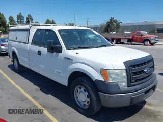 2014 Ford F-150 z VIN 1FTVX1CT6EKG10378, wystawiony jako IAAI lot #42843460 z przebiegiem 120 274 mil mil oraz . Historia ofert i sprzedaży dostępna na DreamBid. Obrazek 1.