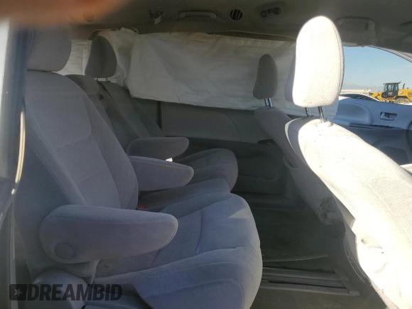 2011 Toyota Sienna LE AAS with VIN 5TDKK3DC1BS165001, listed as a Copart auction lot 46699345 with 253,382 mi miles and Salvage Title. Bid and sale history available at DreamBid. Image 11.