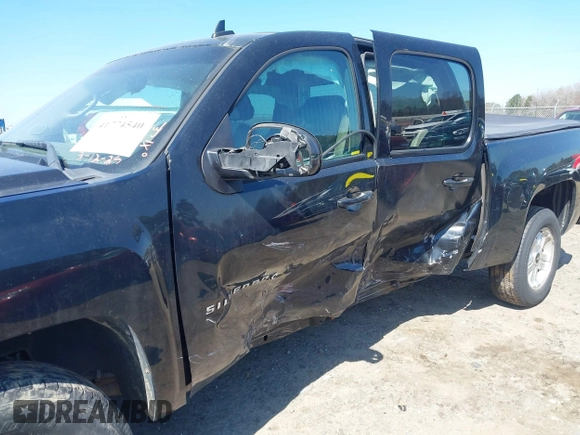 2012 Chevrolet Silverado 1500 LT with VIN 3GCPKSE79CG112788, listed as a IAAI auction lot 41774540 with 156,547 mi miles and . Bid and sale history available at DreamBid. Image 6.