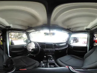2021 Jeep Gladiator Willys with VIN 1C6HJTAG1ML572638, listed as a IAAI auction lot 42065562 with 43,040 mi miles and . Bid and sale history available at DreamBid. Image 18.