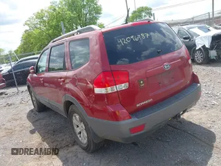 2009 Kia Borrego EX with VIN KNDJH741895030114, listed as a IAAI auction lot 42096787 with 160,062 mi miles. Bid and sale history available at carsss.com. Image 3.