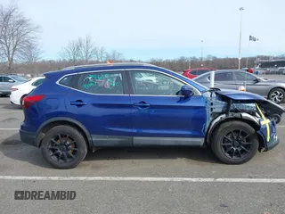 2017 Nissan Rogue SL z VIN JN1BJ1CR4HW106839, wystawiony jako IAAI lot #41620932 z przebiegiem 98 379 mil mil oraz . Historia ofert i sprzedaży dostępna na DreamBid. Obrazek 13.