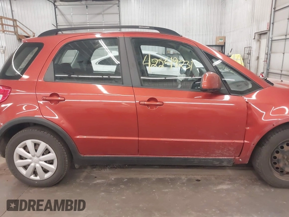 2010 Suzuki SX4 z VIN JS2YB5A33A6310165, wystawiony jako IAAI lot #42249231 z przebiegiem 93 750 mil mil oraz . Historia ofert i sprzedaży dostępna na DreamBid. Obrazek 14.