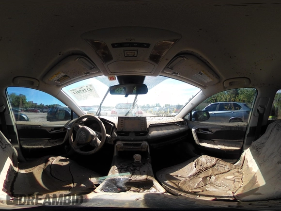 2021 Toyota RAV4 XLE with VIN 2T3P1RFV1MC214257, listed as a IAAI auction lot 42297014 with Not provided miles and . Bid and sale history available at DreamBid. Image 18.