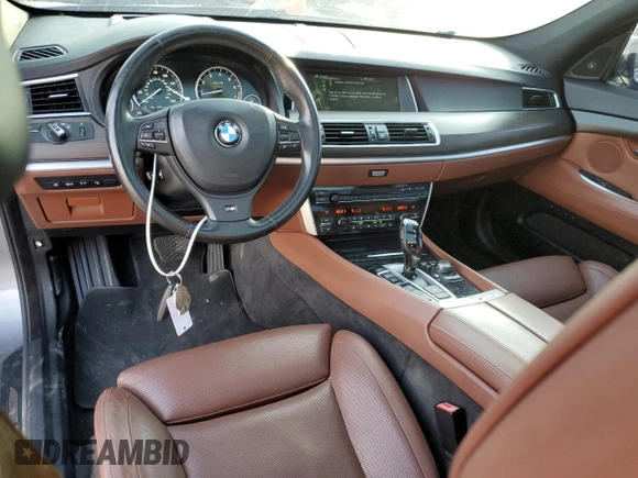 2013 BMW 5 Series with VIN WBASP0C59DC987937, listed as a Copart auction lot 84171054 with 115,522 mi miles and Salvage title. Bid and sale history available at DreamBid. Image 8.