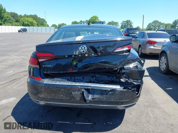 2021 Volkswagen Passat SE z VIN 1VWSA7A30MC003988, wystawiony jako IAAI lot #42238431 z przebiegiem 43 208 mil mil oraz . Historia ofert i sprzedaży dostępna na DreamBid. Obrazek 16.