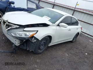 2016 Nissan Altima SR with VIN 1N4AL3AP8GC194137, listed as a IAAI auction lot 41963692 with 206,150 mi miles and . Bid and sale history available at DreamBid. Image 17.