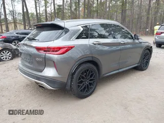2019 Infiniti QX50 Essential z VIN 3PCAJ5M3XKF121013, wystawiony jako IAAI lot #41894542 z przebiegiem 91 463 mil mil oraz . Historia ofert i sprzedaży dostępna na DreamBid. Obrazek 4.