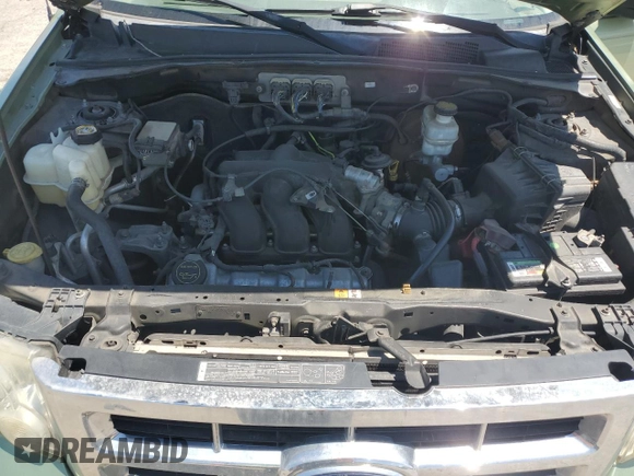 2008 Ford Escape XLT with VIN 1FMCU03158KC24575, listed as a Copart auction lot 57133855 with 200,329 mi miles and Salvage title. Bid and sale history available at DreamBid. Image 12.