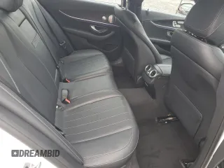2021 Mercedes-Benz E 350 with VIN W1KZF8EB4MA922033, listed as a Copart auction lot 49013585 with 41,587 mi miles and Salvage Title. Bid and sale history available at DreamBid. Image 10.