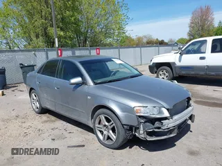 2006 Audi A4 2.0T with VIN WAUDF78E06A256549, listed as a IAAI auction lot 42072431 with 188,805 mi miles. Bid and sale history available at carsss.com. Image 1.