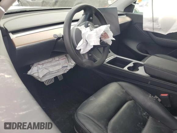 2022 Tesla Model Y Performance with VIN 7SAYGDEF1NF410241, listed as a Copart auction lot 45017155 with 42,652 mi miles and Salvage Title. Bid and sale history available at DreamBid. Image 8.