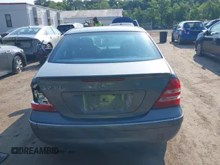 2007 Mercedes-Benz C 230 Sport with VIN WDBRF52H37F870823, listed as a IAAI auction lot 42578892 with 226,066 mi miles and . Bid and sale history available at DreamBid. Image 15.