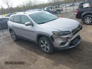 2019 Jeep Cherokee Limited z VIN 1C4PJMDN3KD178909, wystawiony jako IAAI lot #42066673 z przebiegiem 159 816 mil mil oraz . Historia ofert i sprzedaży dostępna na DreamBid. Obrazek 1.