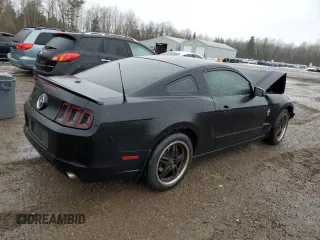 2014 Ford Mustang V6 with VIN 1ZVBP8AM9E5220605, listed as a Copart auction lot 82690174 with 99,331 mi miles and Clean Title. Bid and sale history available at carsss.com. Image 3.