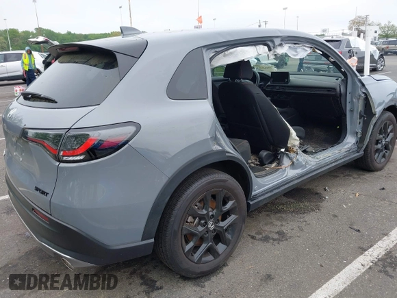 2024 Honda HR-V Sport with VIN 3CZRZ2H57RM735474, listed as a IAAI auction lot 42169311 with 12,001 mi miles and . Bid and sale history available at DreamBid. Image 4.