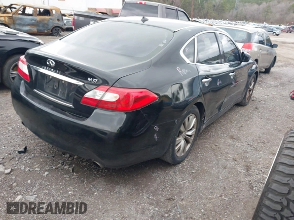 2012 Infiniti M with VIN JN1BY1AP5CM333975, listed as a IAAI auction lot 41701701 with 130,828 mi miles and . Bid and sale history available at DreamBid. Image 4.
