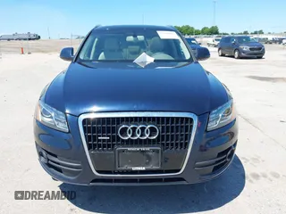 2010 Audi Q5 Premium Plus z VIN WA1LKAFP4AA058779, wystawiony jako IAAI lot #42590889 z przebiegiem 203 696 mil mil oraz . Historia ofert i sprzedaży dostępna na DreamBid. Obrazek 6.