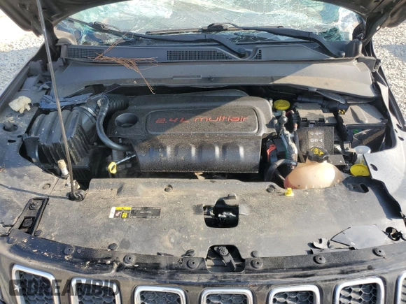 2018 Jeep Compass Latitude with VIN 3C4NJCBB4JT286569, listed as a Copart auction lot 59373045 with Not provided miles and Salvage title. Bid and sale history available at DreamBid. Image 12.