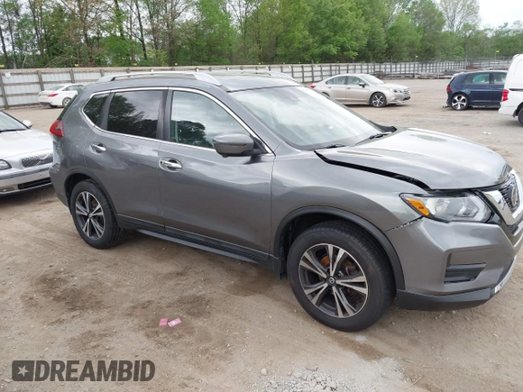 2019 Nissan Rogue SL with VIN 5N1AT2MVXKC842256, listed as a IAAI auction lot 42075237 with 100,377 mi miles and . Bid and sale history available at carsss.com. Image 13.