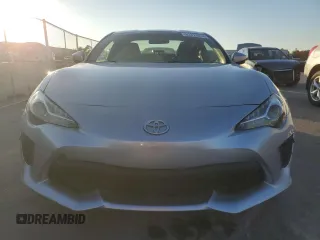 2017 Toyota 86 with VIN JF1ZNAA16H8702512, listed as a Copart auction lot 83313624 with 66,757 mi miles and Clean Title. Bid and sale history available at carsss.com. Image 5.