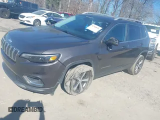 2020 Jeep Cherokee Limited with VIN 1C4PJLDB2LD538348, listed as a IAAI auction lot 41700016 with 155,163 mi miles. Bid and sale history available at carsss.com. Image 17.