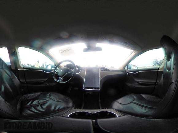 2013 Tesla Model S с VIN 5YJSA1CG5DFP06411, выставлен на аукционе IAAI как лот 41079914 с пробегом 266 968 миль миль и . История ставок и продаж доступна на DreamBid. Изображение 20.