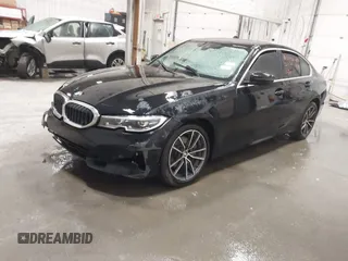 2021 BMW 3 Series 330i with VIN 3MW5R1J04M8B69186, listed as a IAAI auction lot 41576590 with 1 mi miles. Bid and sale history available at carsss.com. Image 16.