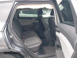 2022 Volkswagen Taos SE z VIN 3VVSX7B2XNM062037, wystawiony jako IAAI lot #42051064 z przebiegiem 30 149 mil mil oraz . Historia ofert i sprzedaży dostępna na DreamBid. Obrazek 8.