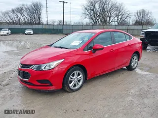 2017 Chevrolet Cruze LT with VIN 1G1BE5SM6H7229043, listed as a IAAI auction lot 41891918 with 95,066 mi miles. Bid and sale history available at carsss.com. Image 17.