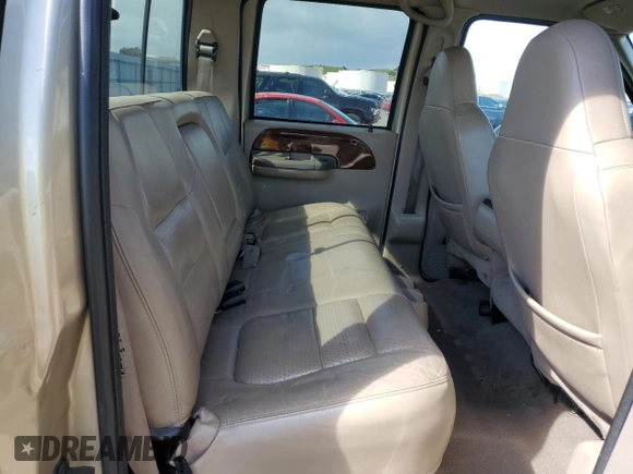 2001 Ford Super Duty F-250 XL with VIN 1FTNW20S81EA81948, listed as a Copart auction lot 49008325 with 211,966 mi miles and Salvage Title. Bid and sale history available at carsss.com. Image 10.