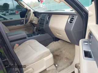 2010 Ford Expedition SSV с VIN 1FMJU1F52AEB49740, выставлен на аукционе IAAI как лот 42387396 с пробегом 233 906 миль миль и . История ставок и продаж доступна на DreamBid. Изображение 5.