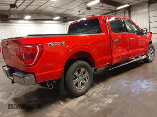 2023 Ford F-150 XL z VIN 1FTFW1E89PKD85604, wystawiony jako IAAI lot #42573035 z przebiegiem 29 531 mil mil oraz . Historia ofert i sprzedaży dostępna na DreamBid. Obrazek 4.
