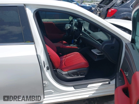 2021 Lexus ES 350 F Sport with VIN 58AGZ1B16MU098924, listed as a IAAI auction lot 42039190 with 41,786 mi miles and . Bid and sale history available at DreamBid. Image 5.