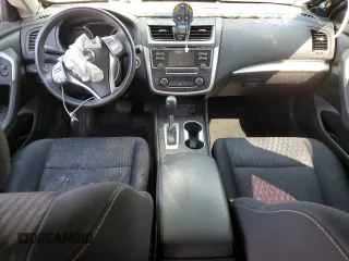 2017 Nissan Altima SV с VIN 1N4AL3AP4HC245151, выставлен на аукционе Copart как лот 54529355 с пробегом 70 824 миль миль и Списание • Salvage title. История ставок и продаж доступна на DreamBid. Изображение 8.