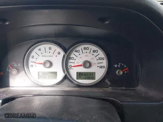2005 Ford Escape Limited with VIN 1FMYU94125KA81010, listed as a IAAI auction lot 41865373 with 123,972 mi miles. Bid and sale history available at carsss.com. Image 7.
